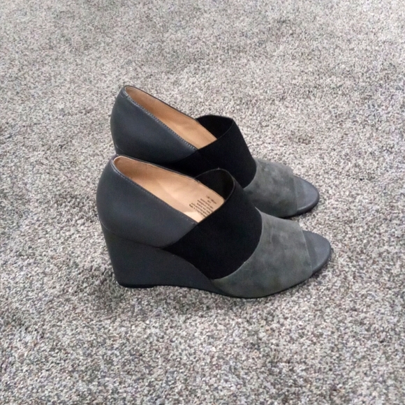 Karl Lagerfeld Grey Suede Leather Wedge Slip-on Shoe - Picture 2 of 8